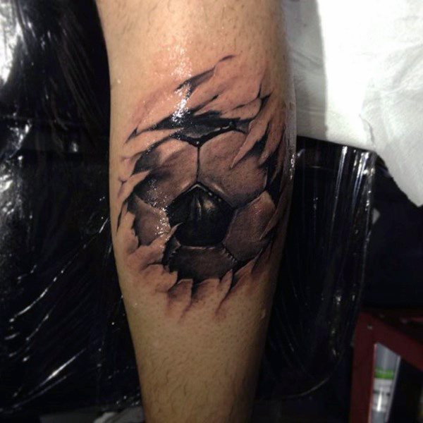 Fussball tattoo 99