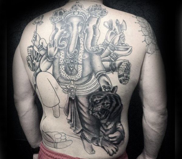 Gott Ganesha tattoo 115