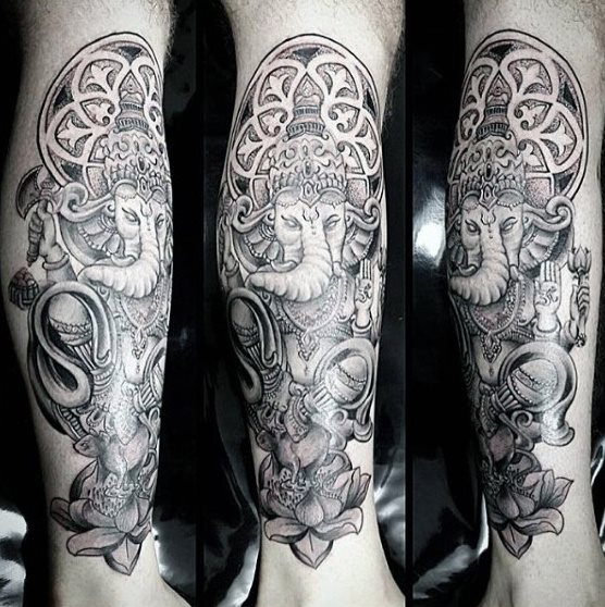 Gott Ganesha tattoo 131