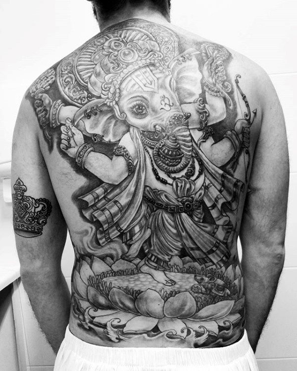 Gott Ganesha tattoo 37
