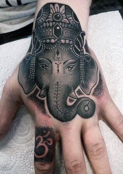 Gott Ganesha tattoo 89