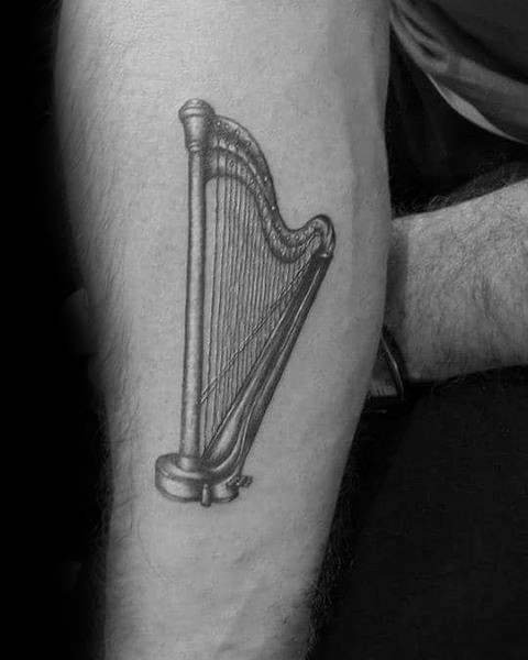 Harfe tattoo 01