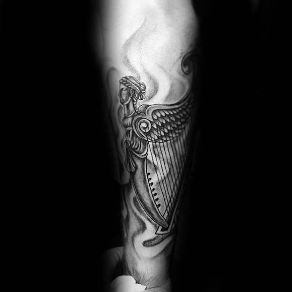 Harfe tattoo 107