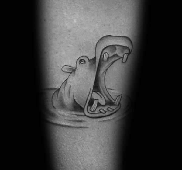 Nilpferd tattoo 91