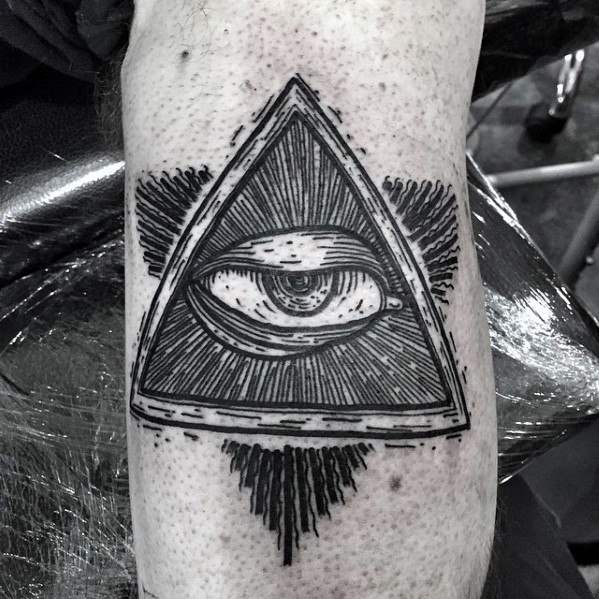allsehendes Auge der Vorsehung tattoo 81
