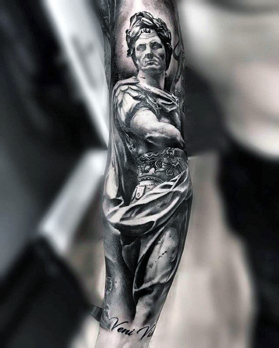 romische Statue tattoo 01