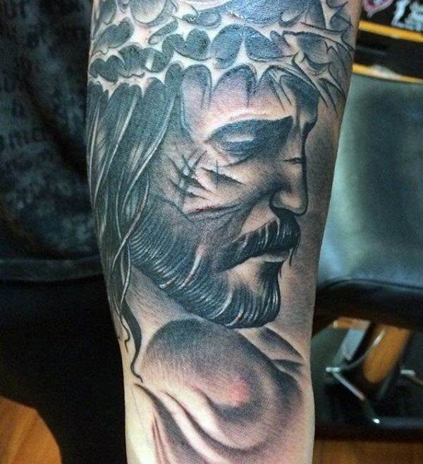 christliche tattoo 185