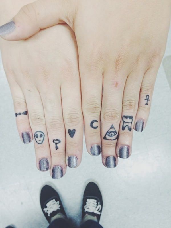 tattoo finger 148