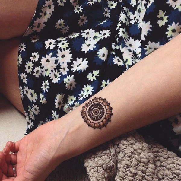 madchen tattoo 238