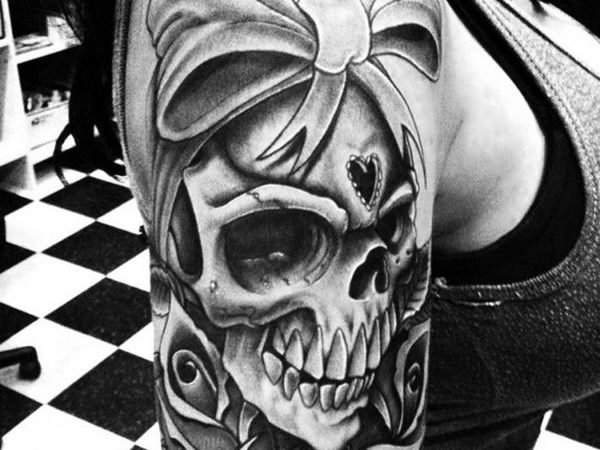 totenkopf tattoo 168