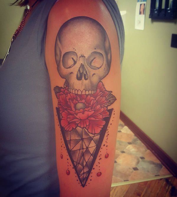 totenkopf tattoo 225