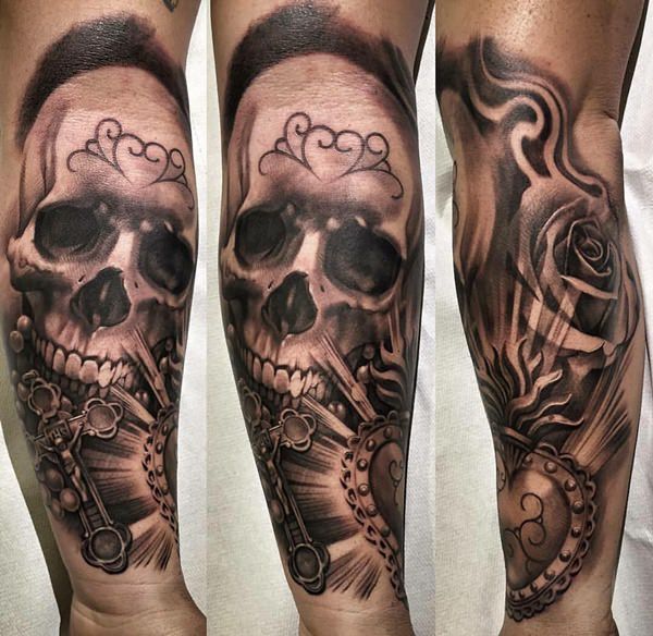 totenkopf tattoo 257