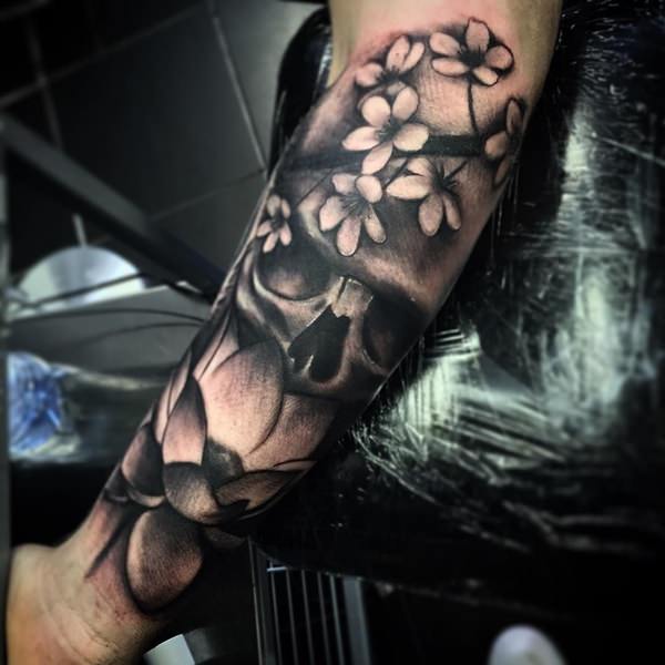 totenkopf tattoo 276