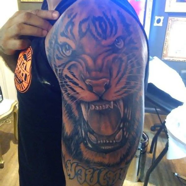 armel sleeve tattoo 253