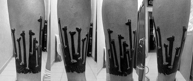 giraffe tattoo 20