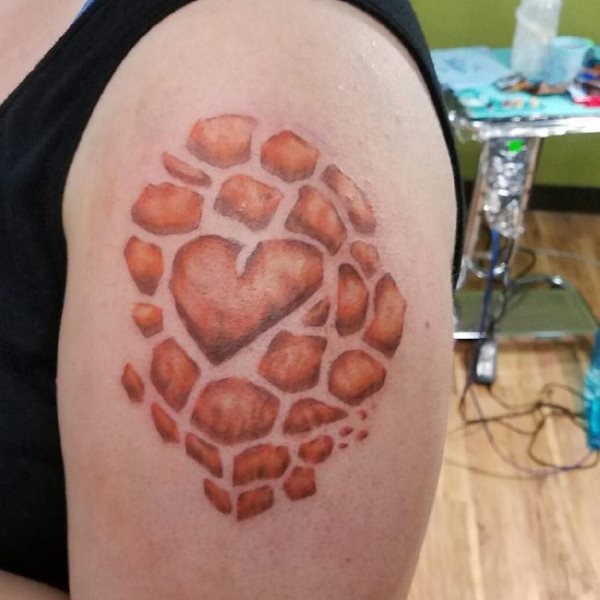 giraffe tattoo 208