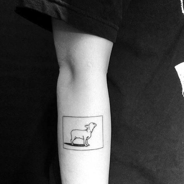hund tattoo 18