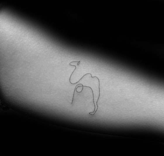 kamel tattoo 26