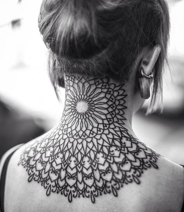 hals tattoo 01