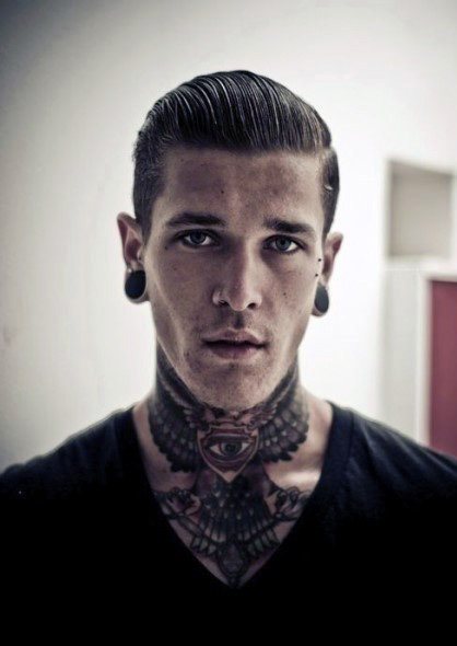 hals tattoo 201