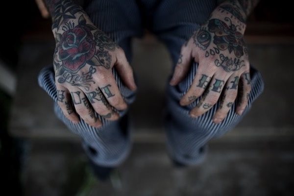 hand tattoo 1057