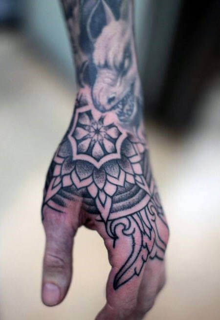 hand tattoo 1109
