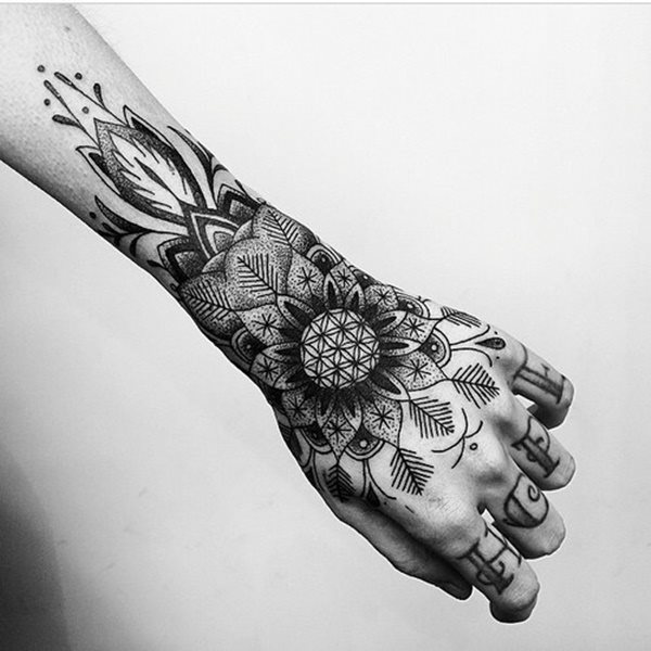 hand tattoo 597