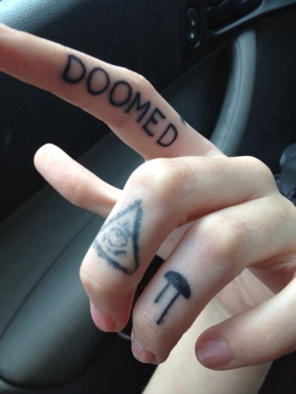 hand tattoo 877