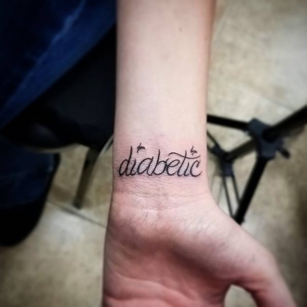 handgelenk tattoo 501