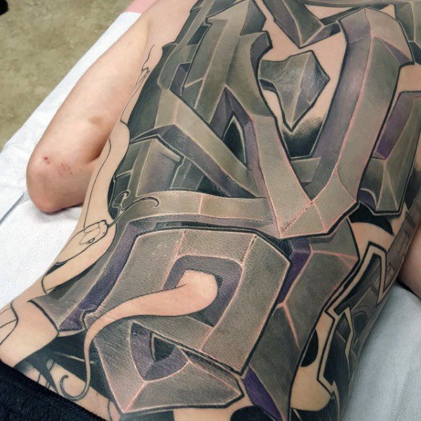 ruecken tattoo 261
