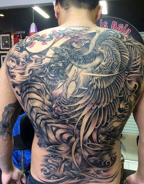ruecken tattoo 473