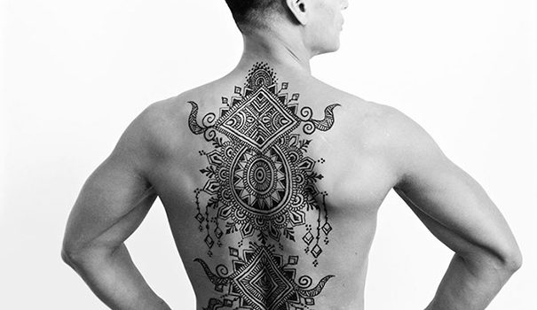 ruecken tattoo 673