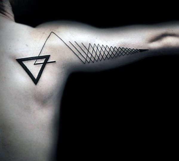 ruecken tattoo 981