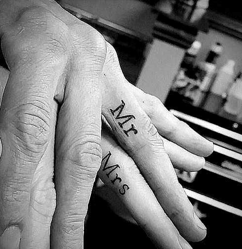 verliebte freunde tattoo 161