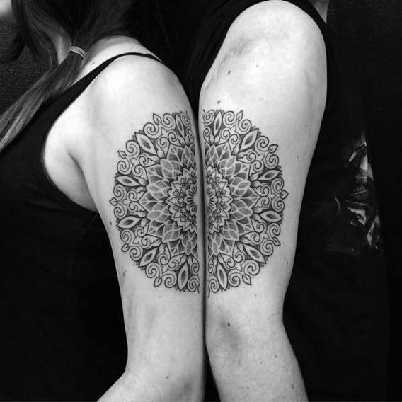 verliebte freunde tattoo 269
