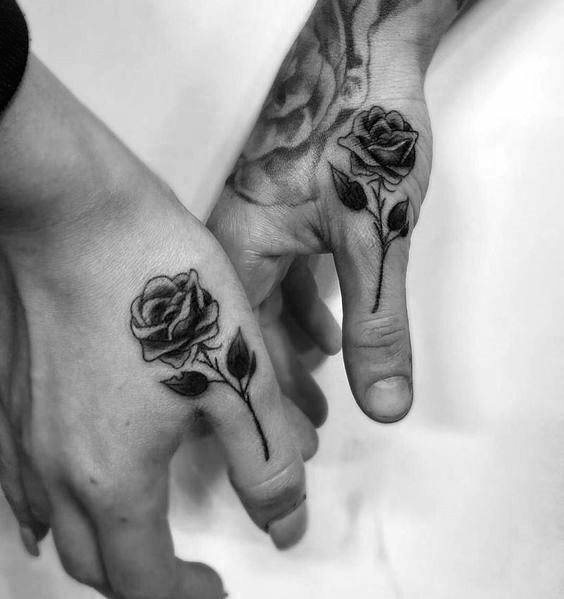 verliebte freunde tattoo 273