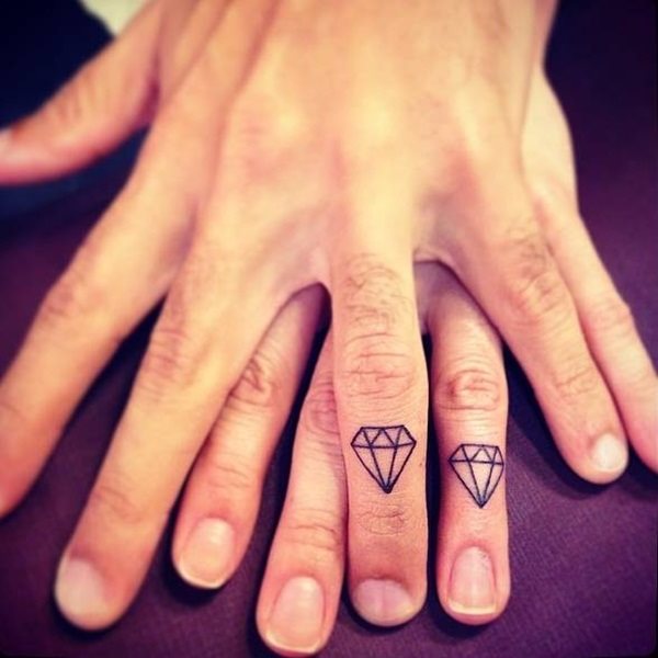 verliebte freunde tattoo 517