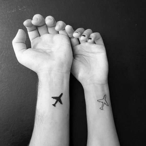 verliebte freunde tattoo 69