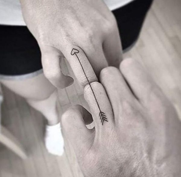 verliebte freunde tattoo 701