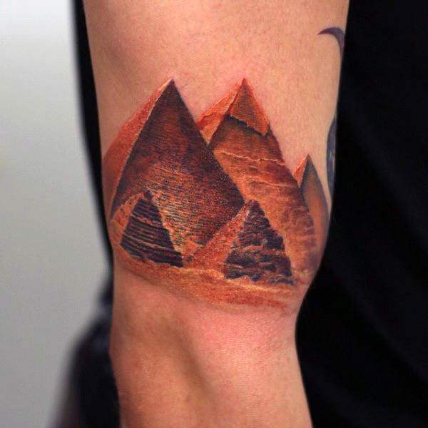 Agyptische Pyramiden tattoo 71