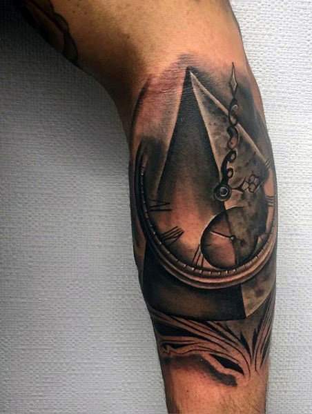 Agyptische Pyramiden tattoo 83
