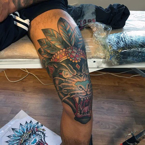 Knie tattoo 15