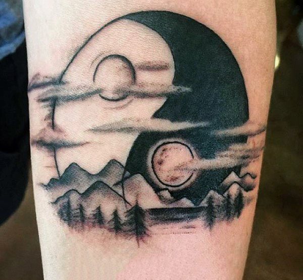 yin yang symbole tattoo 75