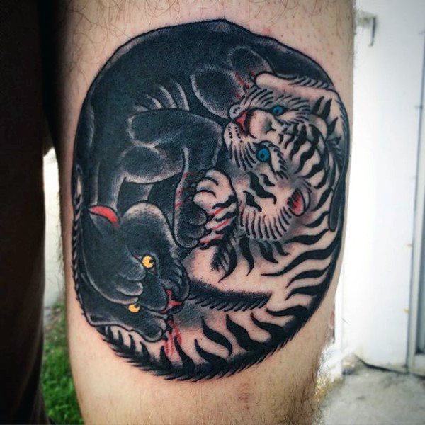 yin yang symbole tattoo 85