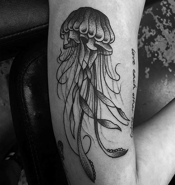 qualle tattoo 81