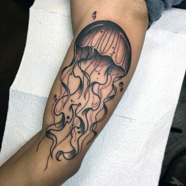 qualle tattoo 83