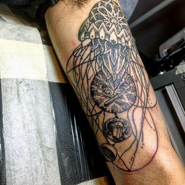 qualle tattoo 95