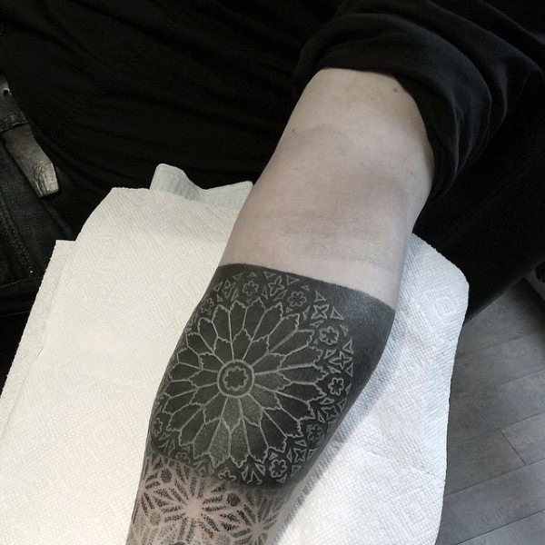 weisse farbe tattoo 109