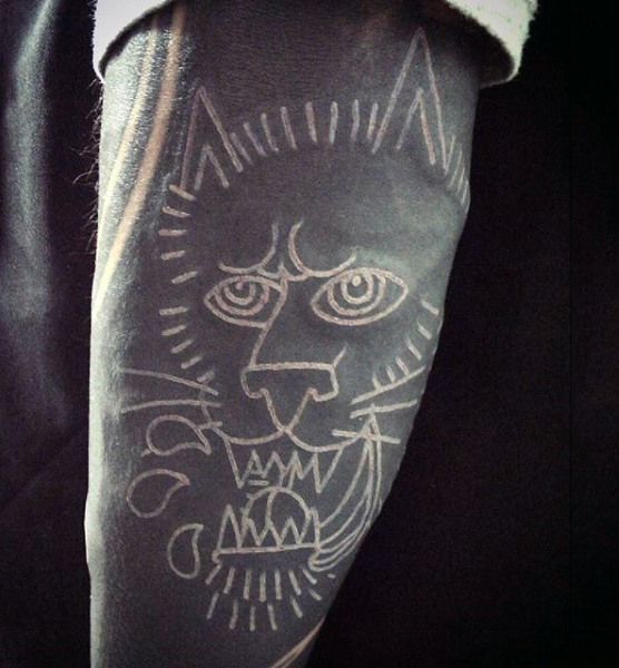 weisse farbe tattoo 163