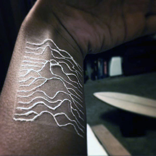 weisse farbe tattoo 31